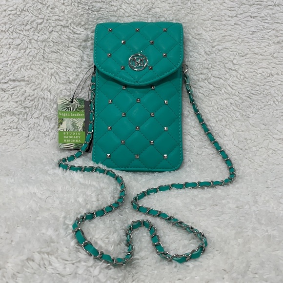 Badgley Mischka Phone Case and Purse - Picture 3 of 11